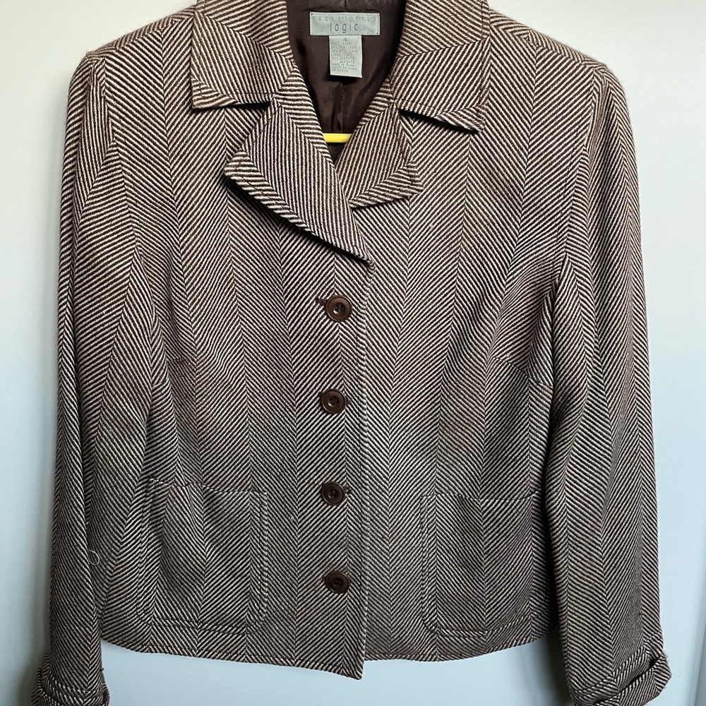 Chic Brown Herringbone Blazer